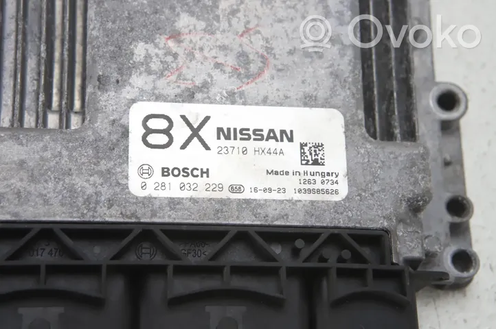Nissan X-Trail T32 Moottorin ohjainlaite/moduuli 23710HX44A