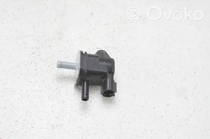 Toyota Auris E180 Solenoīda vārsts 90910-12276