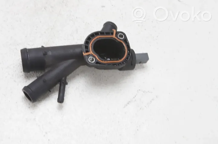 Volkswagen Tiguan Boîtier de thermostat / thermostat 03L121131AA