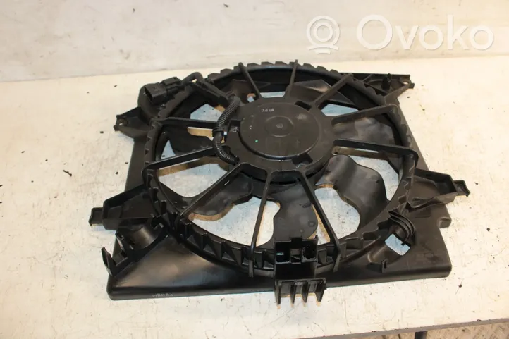 KIA Ceed Ventilateur de refroidissement de radiateur électrique 25304-A6810