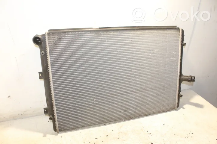 Skoda Octavia Mk2 (1Z) Radiatore di raffreddamento 1K0121251AB