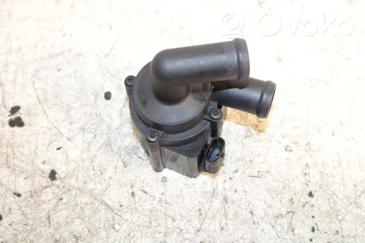 Volkswagen Tiguan Pompe à eau de liquide de refroidissement 5N0965561