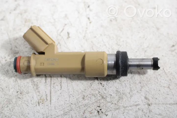 Toyota Auris E180 Injecteur de carburant 23250-0T030