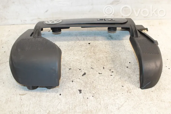 Volkswagen PASSAT B6 Engine cover (trim) 06F103925