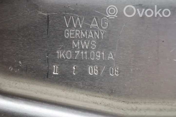 Volkswagen Tiguan Vaihteenvalitsimen verhoilu 1K0711061B