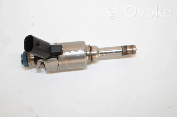 Volkswagen PASSAT B7 Injecteur de carburant 06H906036H