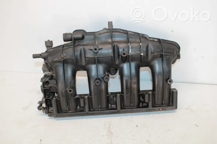 Volkswagen PASSAT B6 Collettore di aspirazione 06F133201N