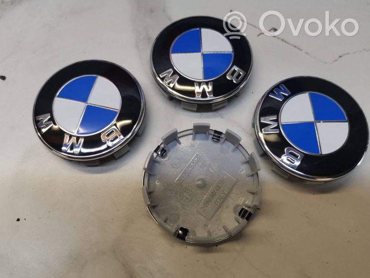 BMW 1 F20 F21 Radnabendeckel Felgendeckel original 36136783536