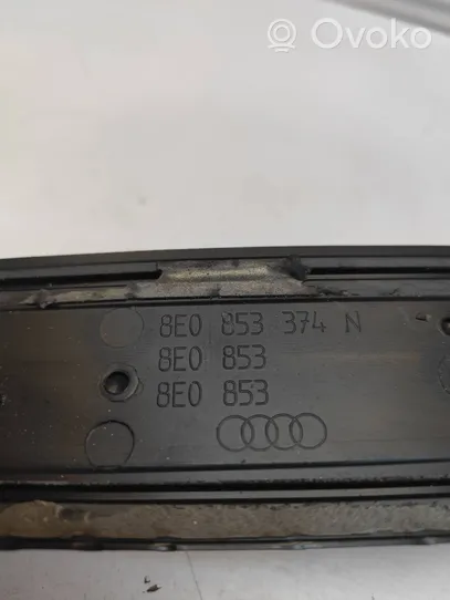 Audi A4 S4 B7 8E 8H Copertura del rivestimento del sottoporta anteriore 8E0853374N