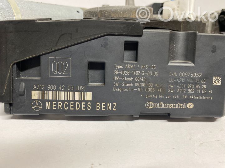 Mercedes-Benz E W212 Support serrure de loquet coffre A2048706526