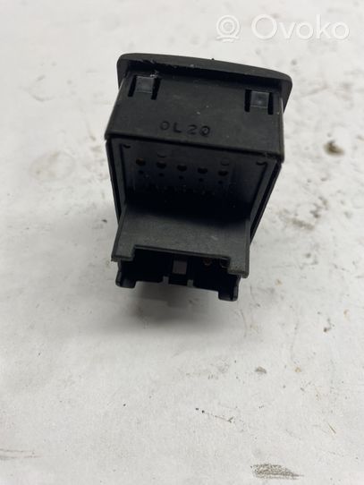 Suzuki Grand Vitara I Wing mirror switch A03A4