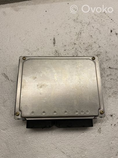 Audi A6 S6 C5 4B Sterownik / Moduł ECU 3B0907552BJ