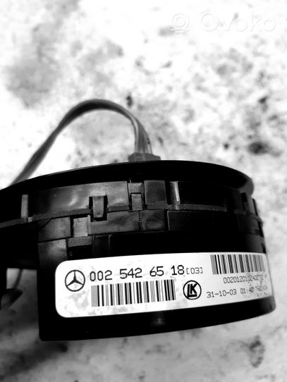 Mercedes-Benz Vaneo W414 Turvatyynyn liukurenkaan sytytin (SRS-rengas) 0025426518