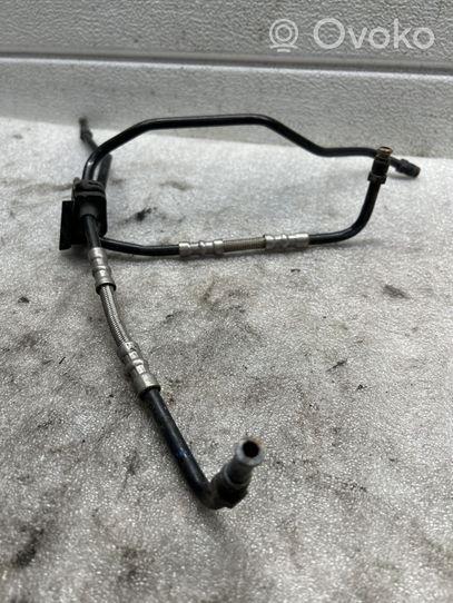 Audi A4 S4 B7 8E 8H Conduite de frein 8E0614769E