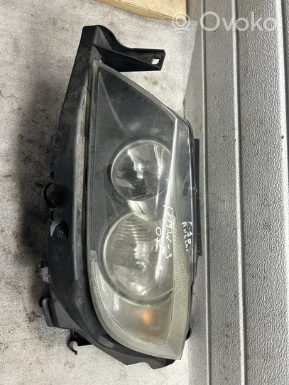 BMW 3 E90 E91 Lampa przednia 89311650