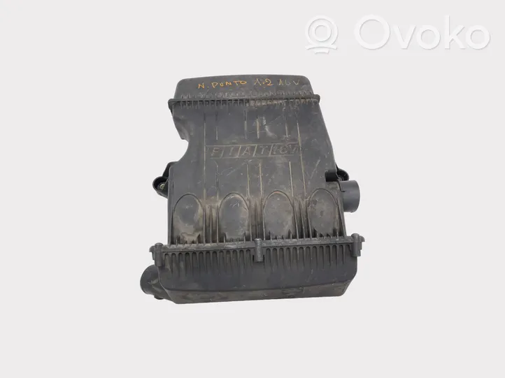 Fiat Punto (188) Scatola del filtro dell’aria 735285914