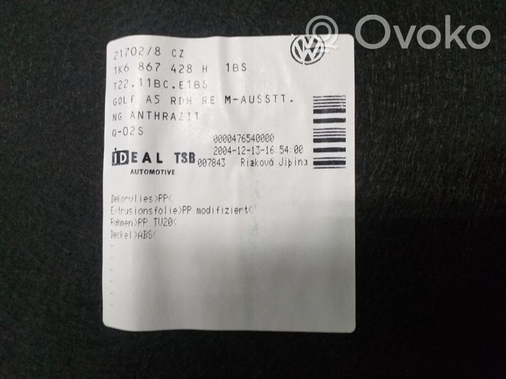 Volkswagen Golf V Tavaratilan sivuverhoilu 1K6867428H