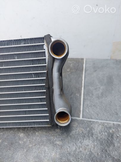 Audi A4 S4 B6 8E 8H Radiateur soufflant de chauffage 8E1820031