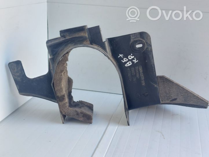 Volkswagen PASSAT B5.5 Front underbody cover/under tray 8D0863187B