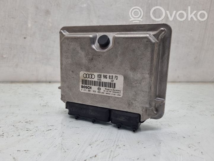 Audi A4 S4 B5 8D Sterownik / Moduł ECU 038906018FD