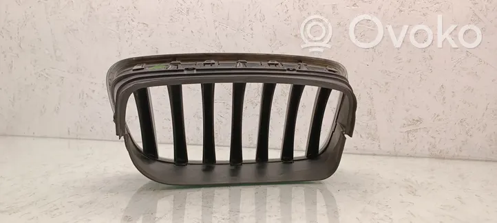 BMW X5 E70 Grille calandre supérieure de pare-chocs avant 7171395