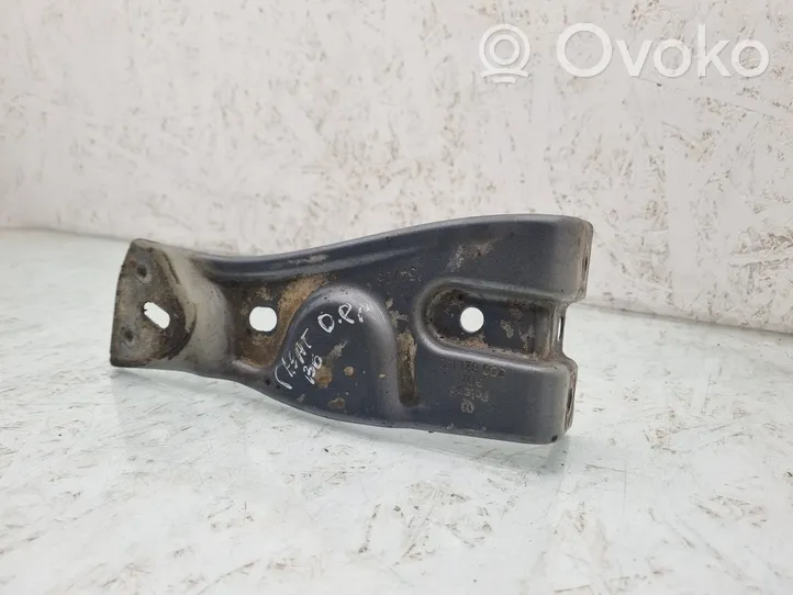 Volkswagen PASSAT B6 Support de montage d'aile 3C0821142