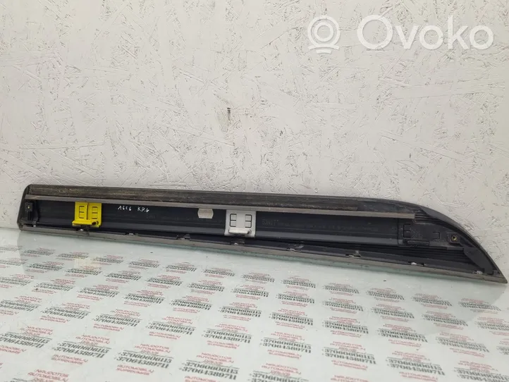 Audi A6 S6 C6 4F Takaoven lista (muoto) 4F0853969K