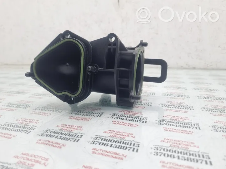 Volkswagen PASSAT B6 Air intake duct part 03C129721D