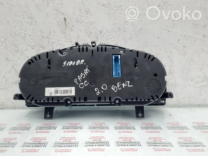 Volkswagen PASSAT CC Tachimetro (quadro strumenti) 3C8920970Q