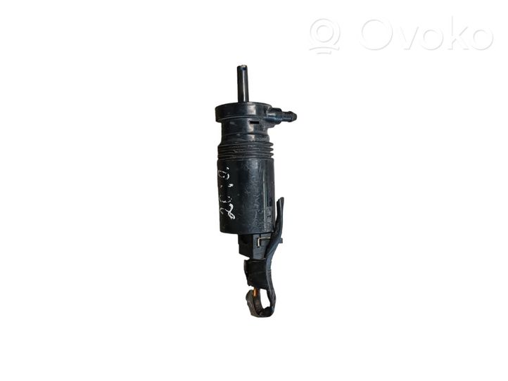 Volvo XC70 Headlight washer pump 1013229