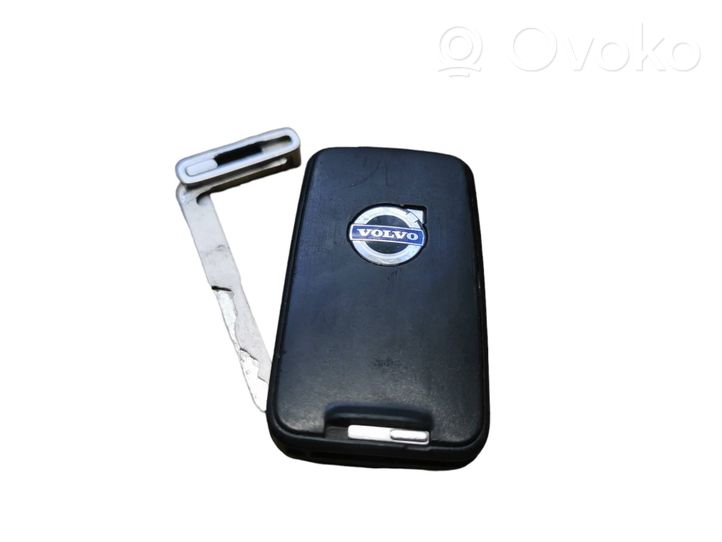 Volvo V70 Tarjeta/llave de arranque 8676873