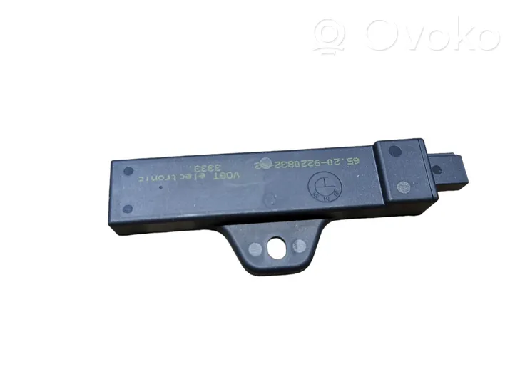 BMW i3 Antenne intérieure accès confort 9220832