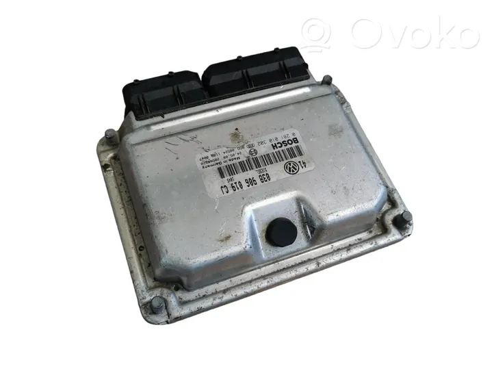 Volkswagen Bora Calculateur moteur ECU 038906019CJ