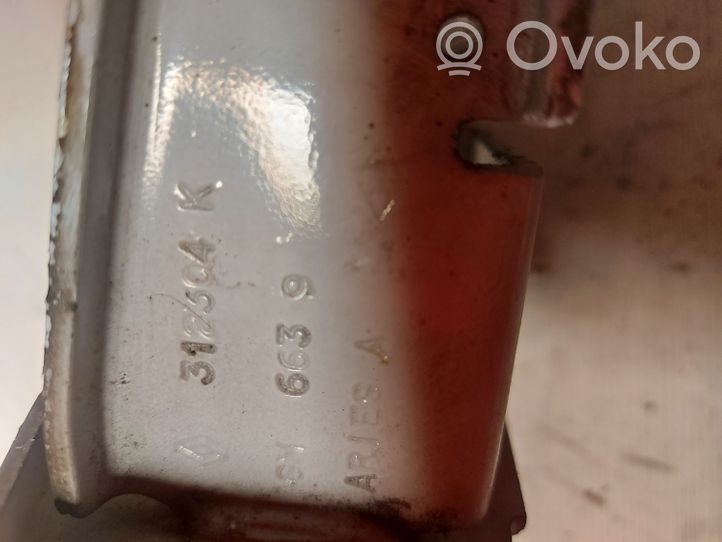 Opel Vivaro Loading door lower hinge 312304