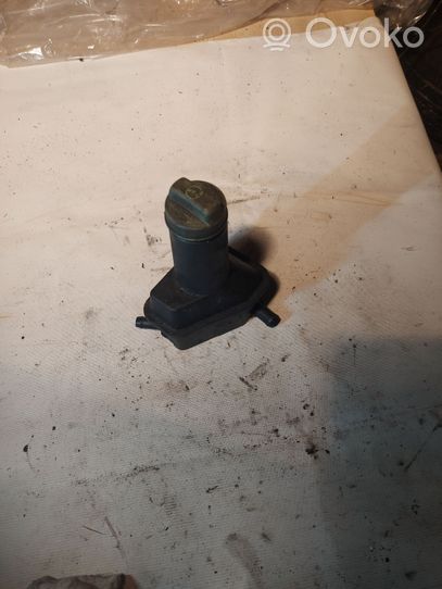 Volkswagen Sharan Réservoir de liquide de direction assistée 7M0422372