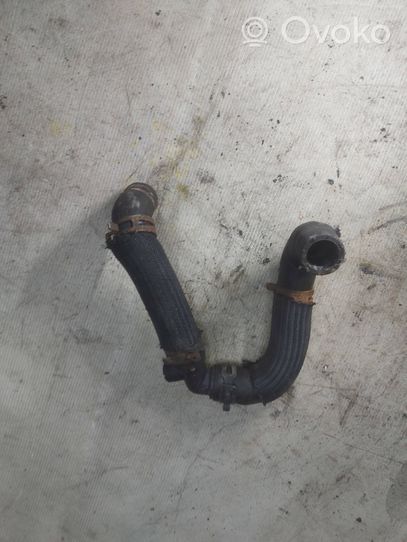 Volkswagen Touran I Engine coolant pipe/hose 922440