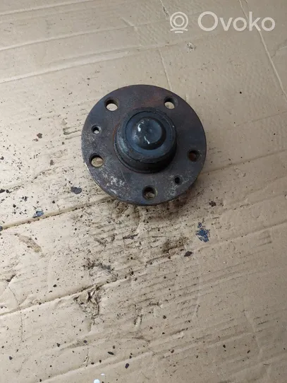 Renault Espace III Rear wheel hub 