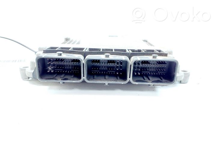 Peugeot 4007 Sterownik / Moduł ECU 281013666