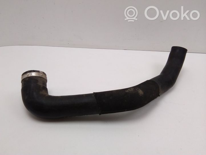 Ford Fiesta Tube d'admission de tuyau de refroidisseur intermédiaire H1B16C646AB