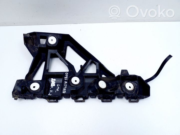 Opel Astra J Staffa angolare del supporto di montaggio del paraurti 13266141