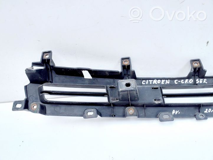 Citroen C-Crosser Grille inférieure de pare-chocs avant 6402A117