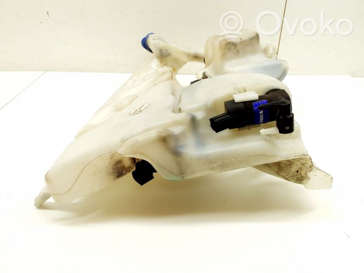 Volvo C30 Lamp washer fluid tank 3M5117618A6