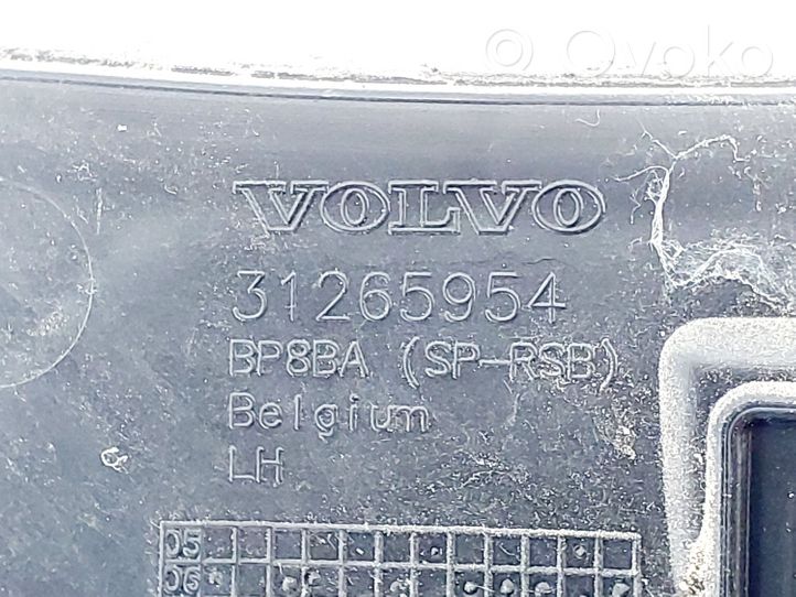 Volvo C30 Puskurin kannattimen kulmakannake 31265954