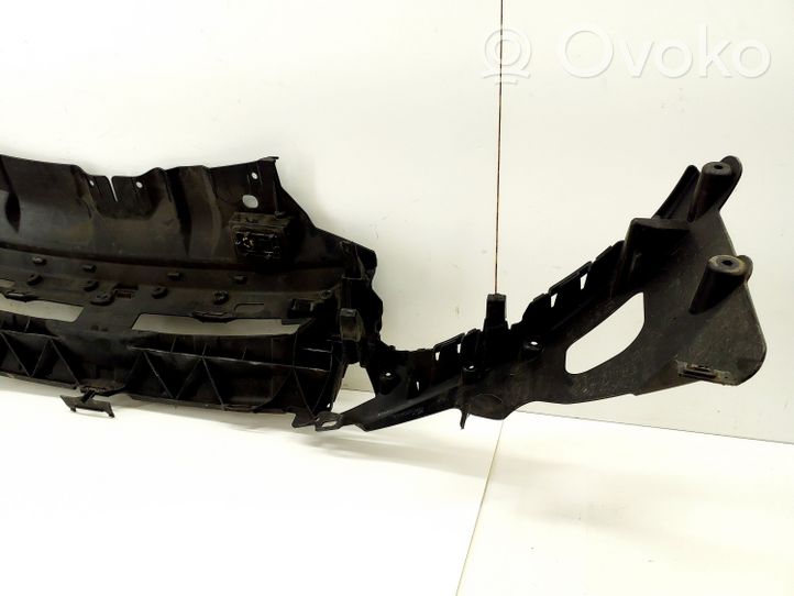 Ford Focus Staffa del pannello di supporto del radiatore parte superiore BM5117E778AH