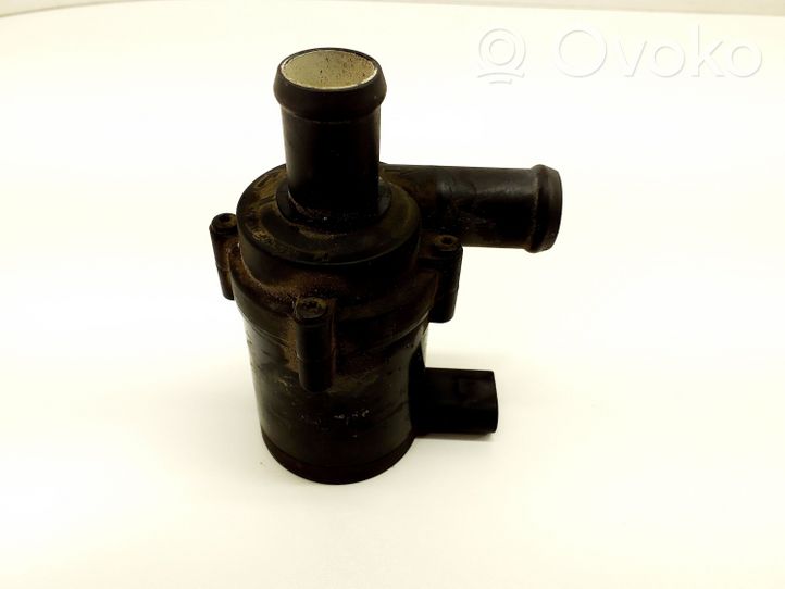 Skoda Yeti (5L) Pompe à eau de liquide de refroidissement 1K0965561L