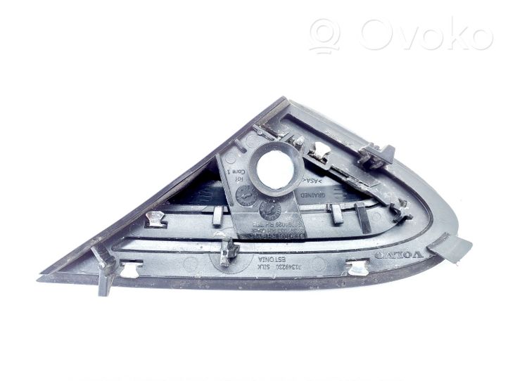 Volvo V40 Moulure, baguette/bande protectrice d'aile 31349230