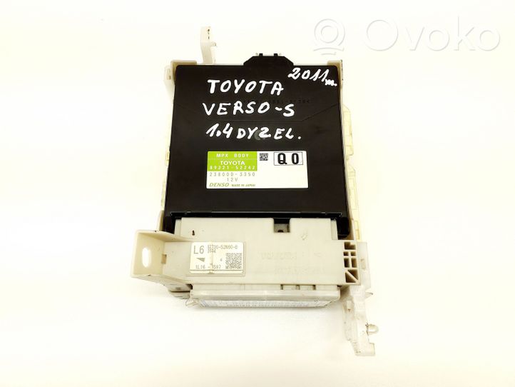 Toyota Verso-S Scatola di montaggio relè 8922152242