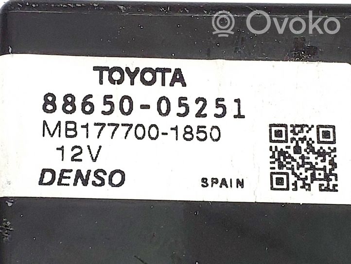 Toyota Avensis T270 Muut laitteet MB1777001850