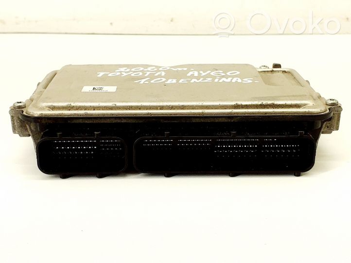 Toyota Aygo AB40 Sterownik / Moduł ECU 896610H780