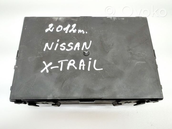 Nissan X-Trail T31 Modulo di controllo del corpo centrale 284B2BR02D